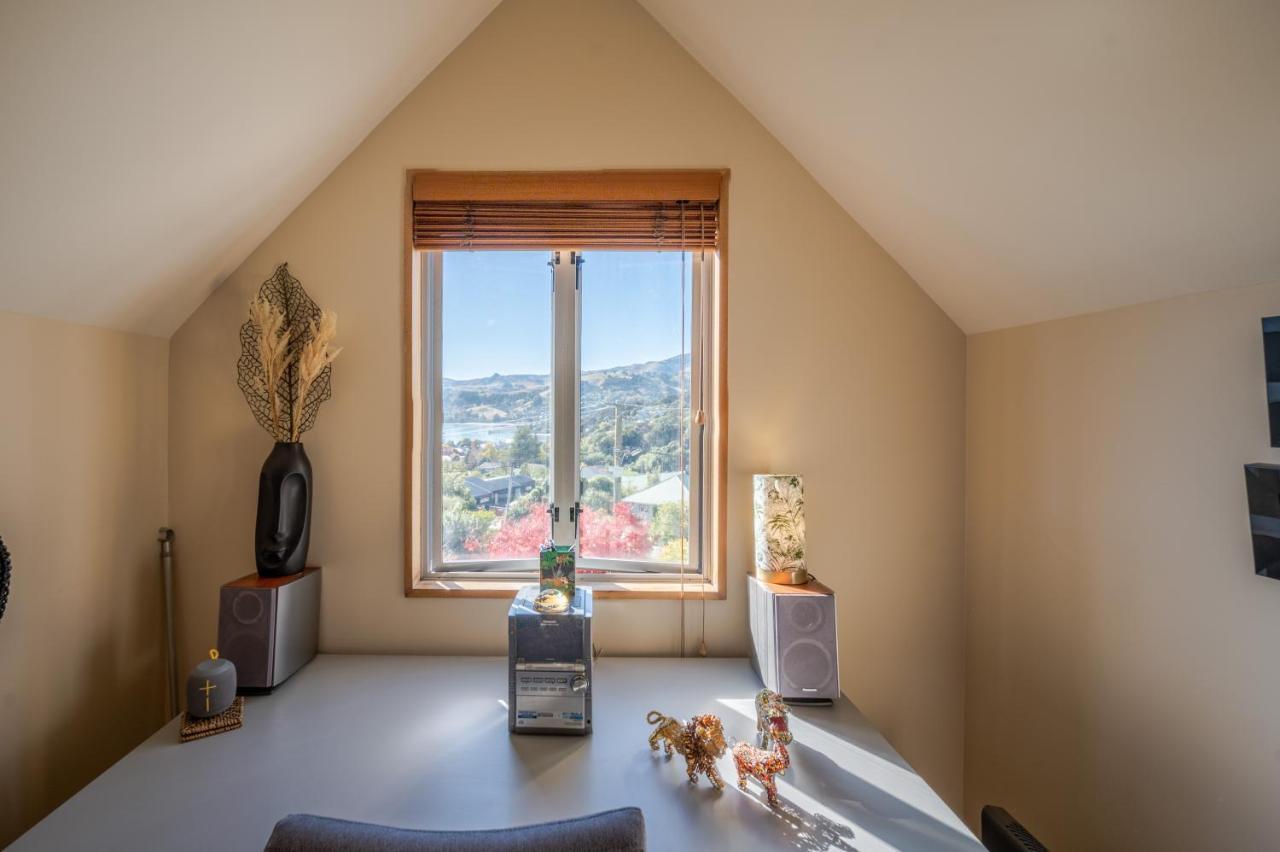 Rose On The Bay - Akaroa Holiday Home Экстерьер фото